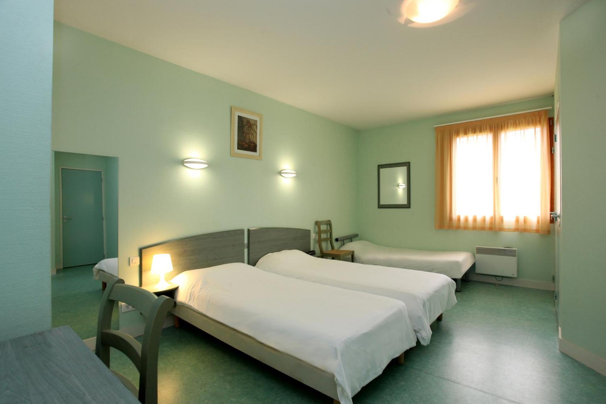 Ternelia Village Vacances Sainte Montaine Buitenkant foto